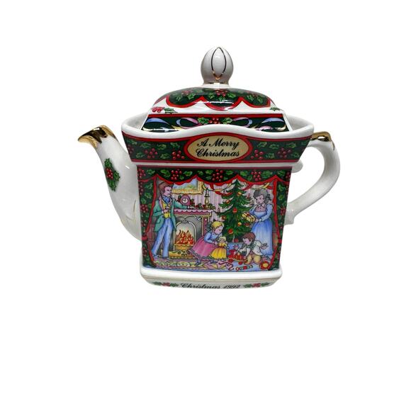 Vintage Sadler Collectible Christmas Teapot-Savoy "Christmas Mornings" 1992 - Picture 1 of 13